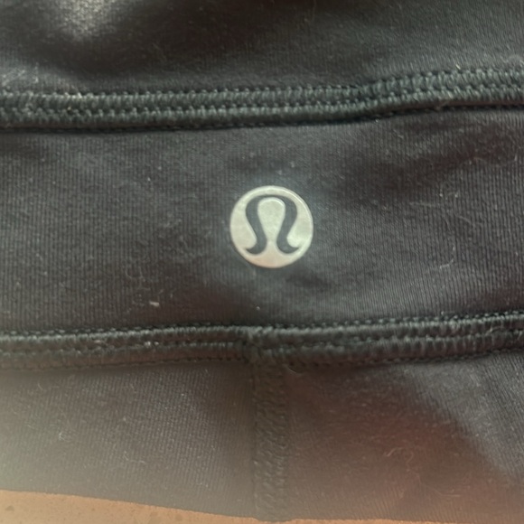 Lulu-lemons black legging’s - Picture 2 of 4